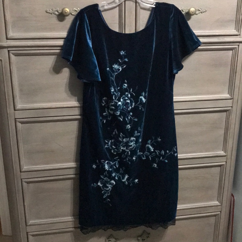 Beautiful velvety teal dress with floral design